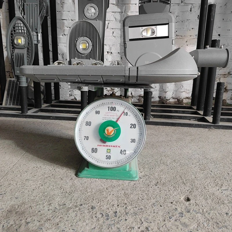 Đèn LED đường phố D02 Module COB - Công suất 200W - Ảnh 9