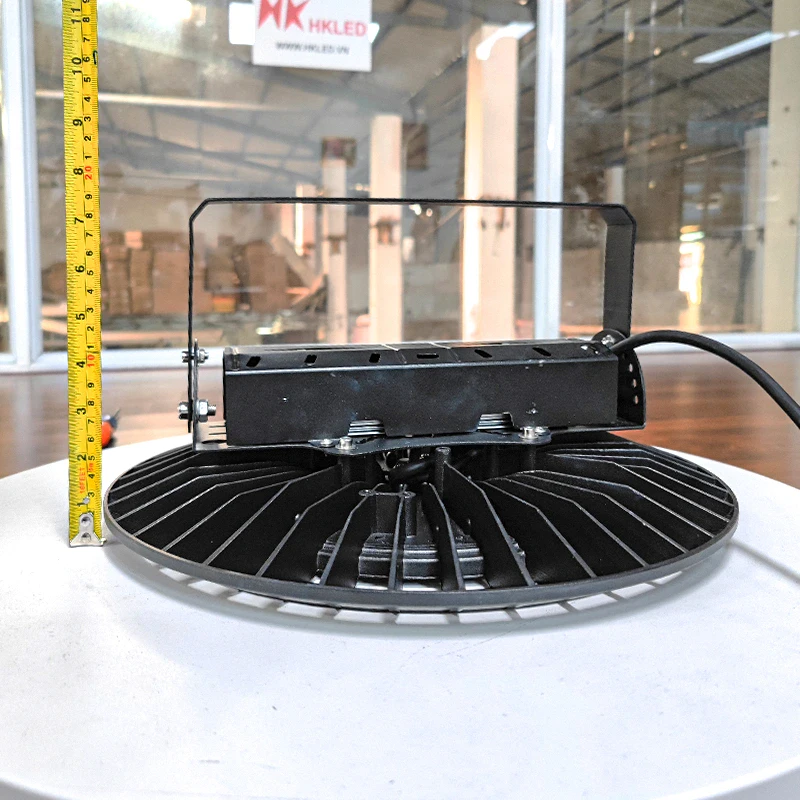 Đèn LED chiếu sáng nhà thi đấu 200W Hàng Việt Nam chất lượng cao - UFO X01 - Ảnh 7