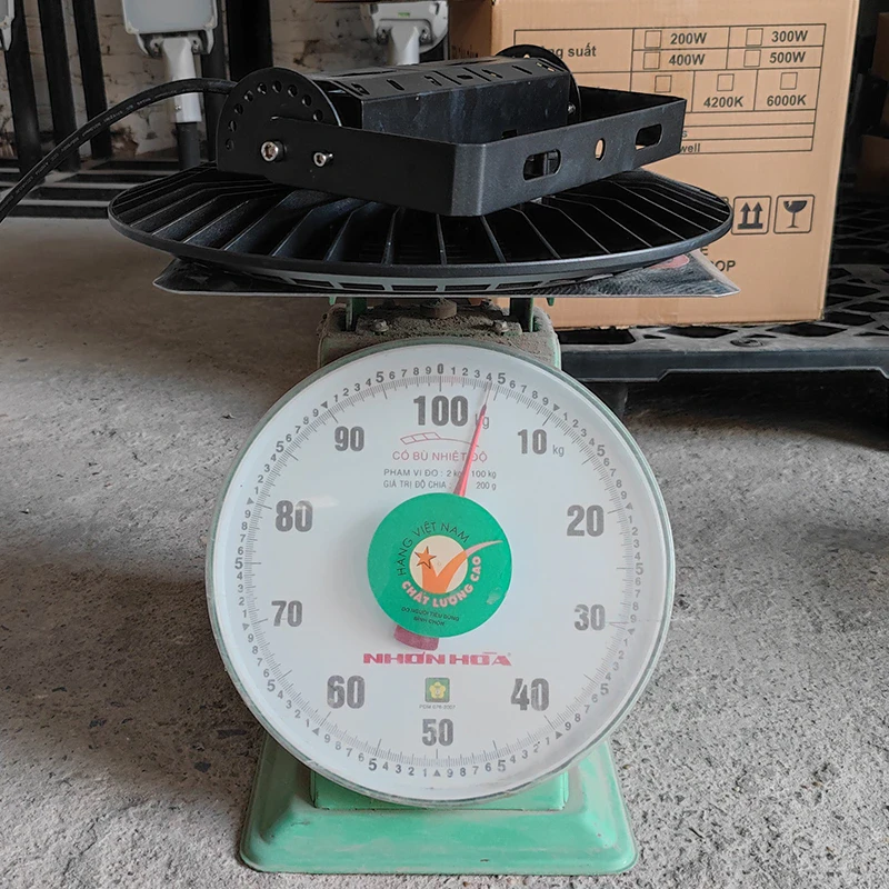 Đèn LED chiếu sáng nhà thi đấu 200W Hàng Việt Nam chất lượng cao - UFO X01 - Ảnh 8