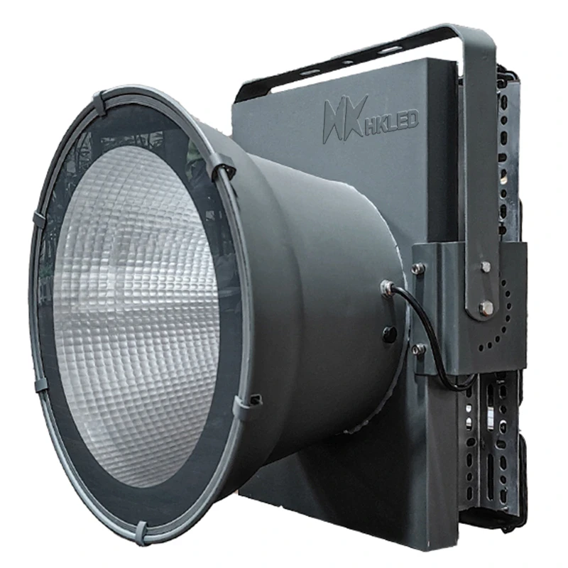 Đèn pha LED - Đèn chiếu sáng ngã tư 1000W hậu mãi tốt - PCC