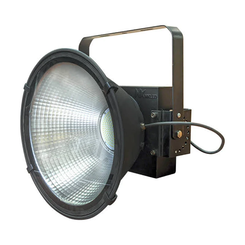 Đèn pha LED - Đèn chiếu sáng ngã tư 200W Uy tín chất lượng- PCC