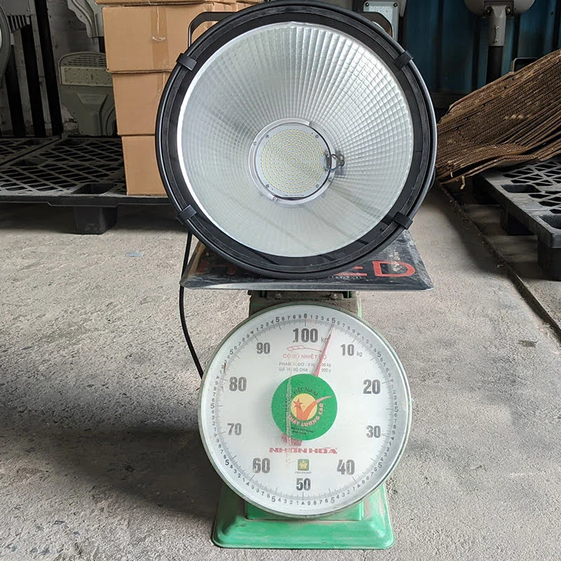 Đèn pha LED - Đèn chiếu sáng ngã tư 200W Uy tín chất lượng- PCC - Ảnh 9