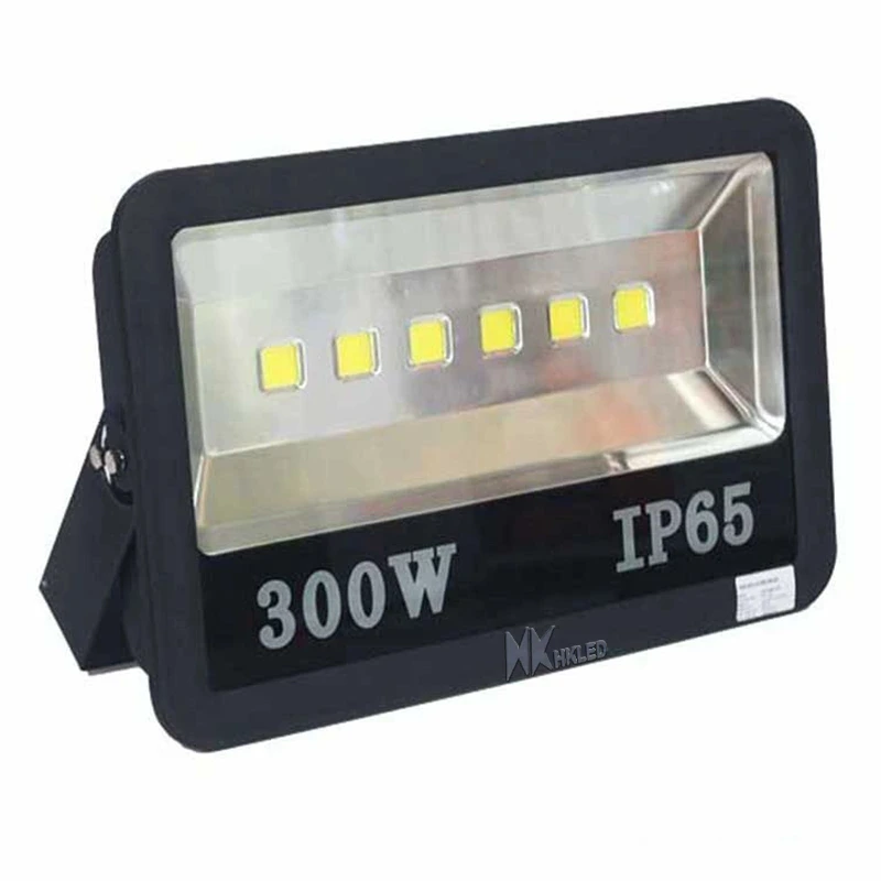Đèn Led sân bóng đá 300w 