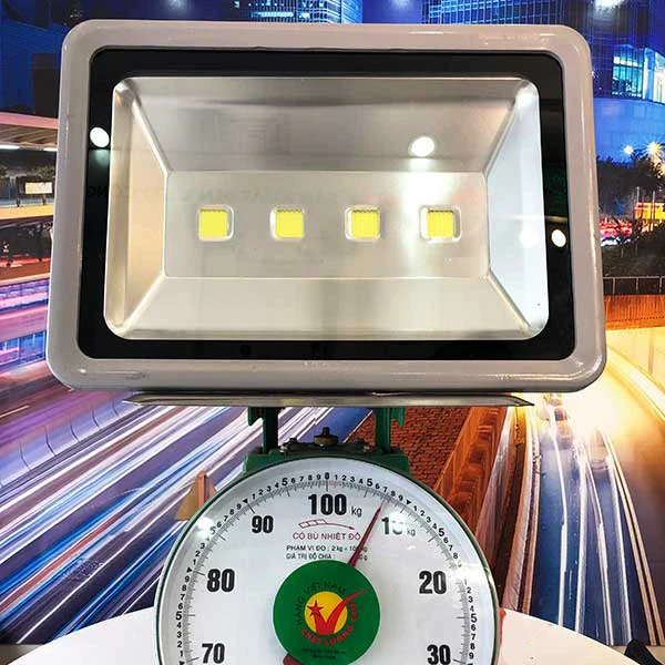 Đèn pha PXH chip LED COB - Công suất 200W - Ảnh 2