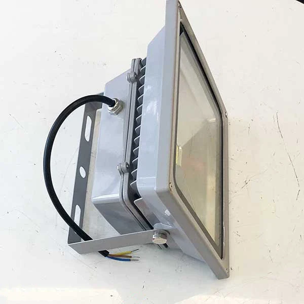 Đèn pha PXH chip LED COB - Công suất 30W - Ảnh 5