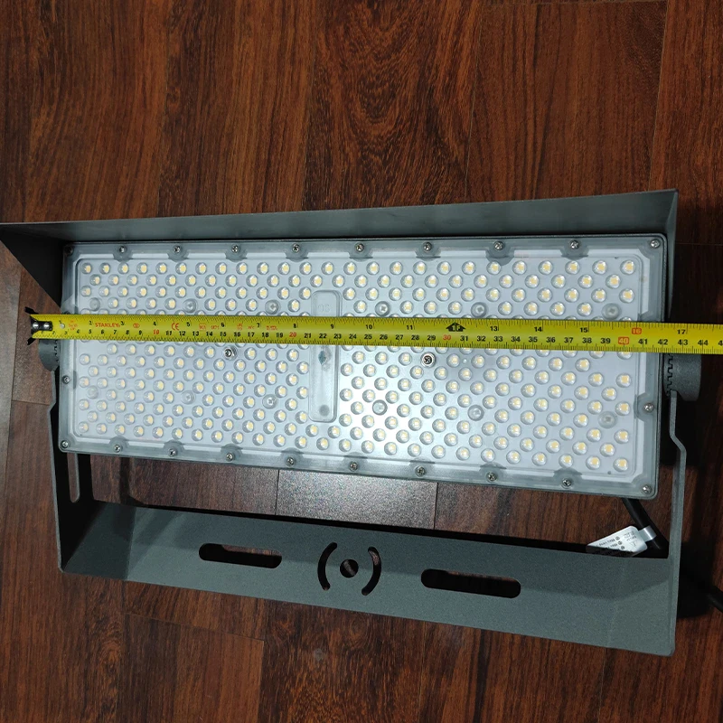 Đèn pha biển quảng cáo 200W Hàng Việt Nam chất lượng cao - P04 - Ảnh 7