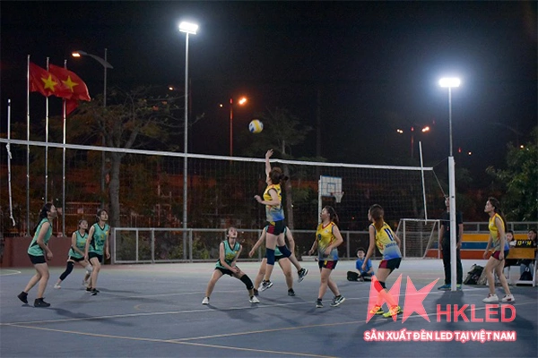 Bóng đèn sân bóng chuyền'