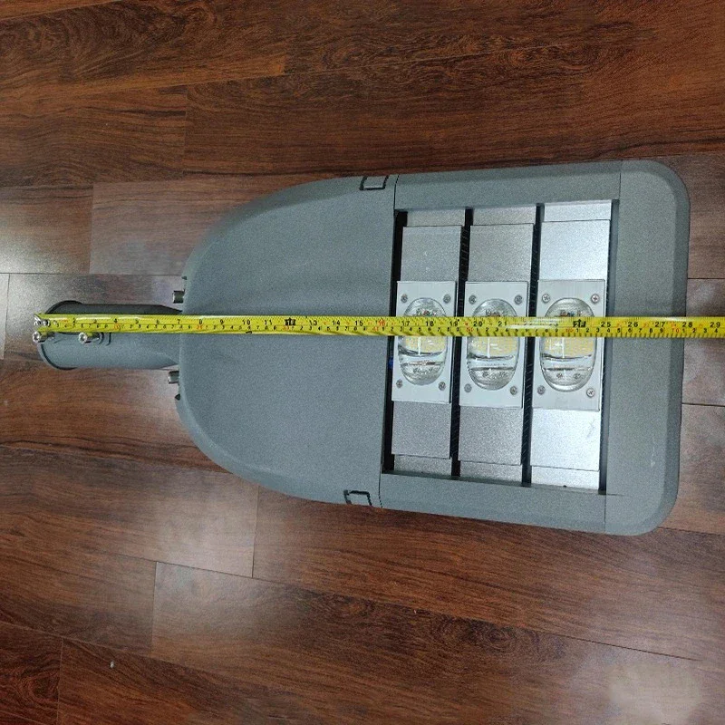 Đèn đường cao áp 150W hàng Việt Nam - D02 - Ảnh 5