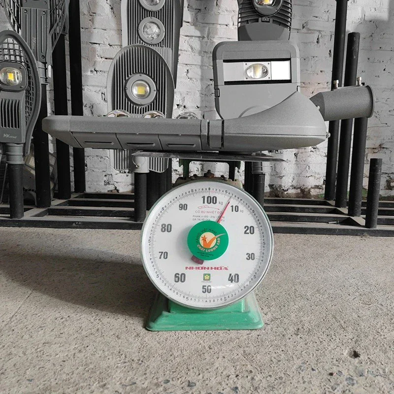 Đèn đường cao áp 150W hàng Việt Nam - D02 - Ảnh 9