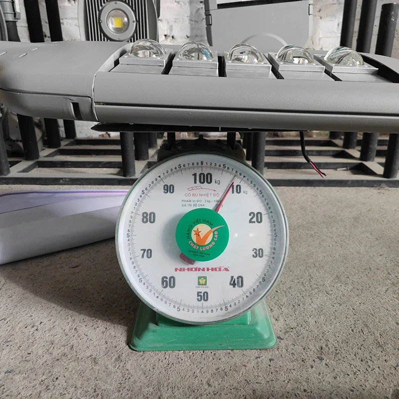 Đèn Đường cao tốc 250W ít tốn điện - D03 - Ảnh 8