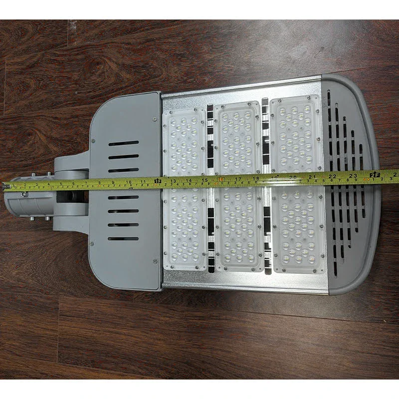 Đèn đường cao tốc 150W hàng Việt Nam - D14 - Ảnh 6