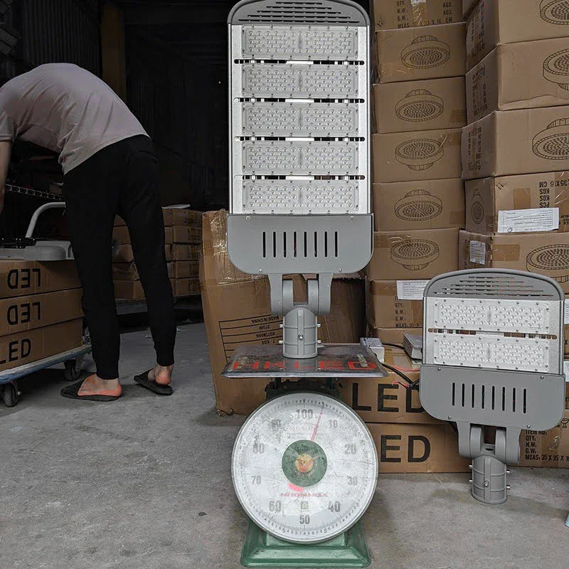 Đèn đường cao tốc 250W Giá cạnh tranh - D14 - Ảnh 9