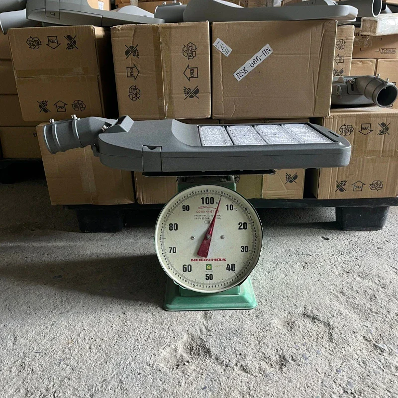 Đèn LED đường phố D02B Module SMD - Công suất 200W - Ảnh 8