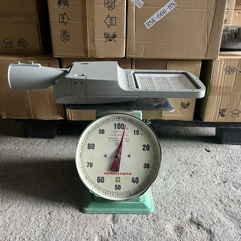 Đèn LED đường phố D26 Module SMD - Công suất 100W - Ảnh 9